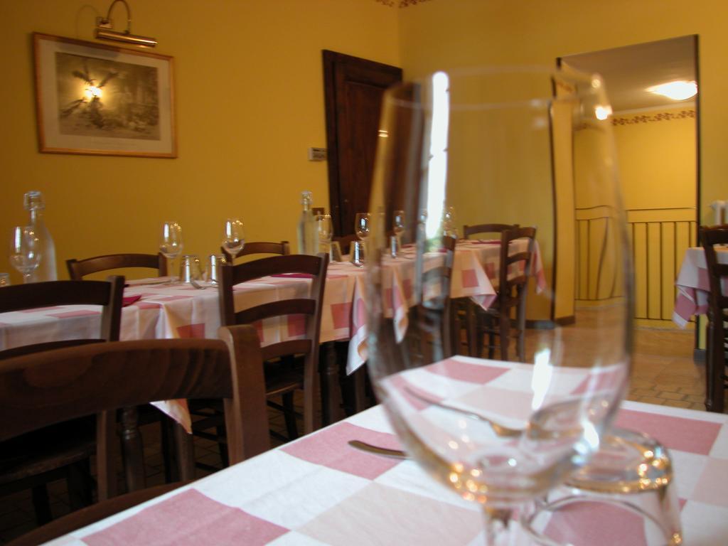 Agriturismo Casa Garello Salice Terme Eksteriør bilde